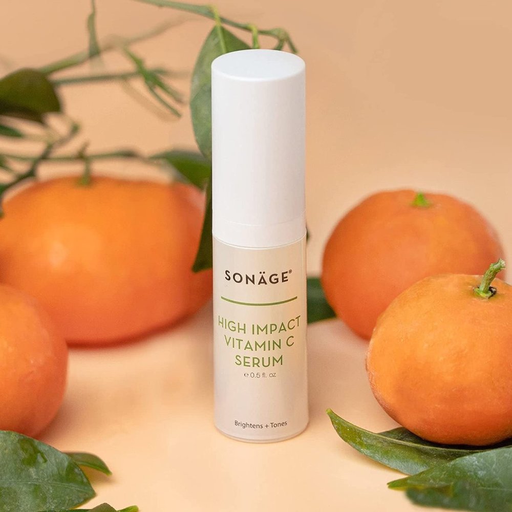 NWT SOANGE HIGH IMPACT VITAMIN C SERUM  Vitamin C Serum Brightens /Fades - 30 ML